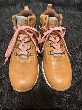 RBX Brown Lace-Up Hiking Boots with Pink Laces